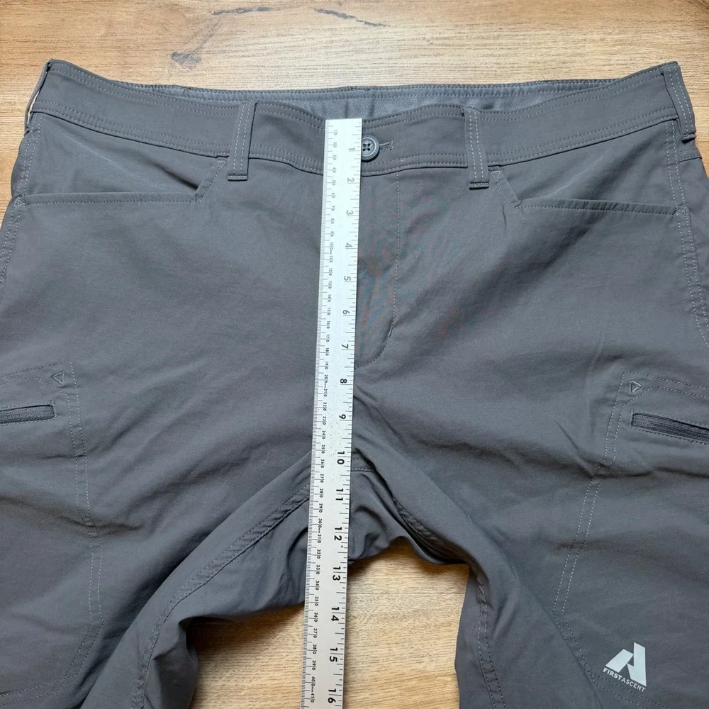 Eddie Bauer First Ascent Pants Mens 40x32 Gray Fleece Lined Cargo Hiking Outdoor
